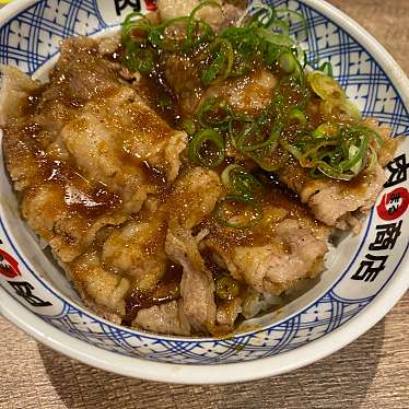 実際訪問したユーザーが直接撮影して投稿した森丼もの肉丸商店 イオンモール久御山店の写真