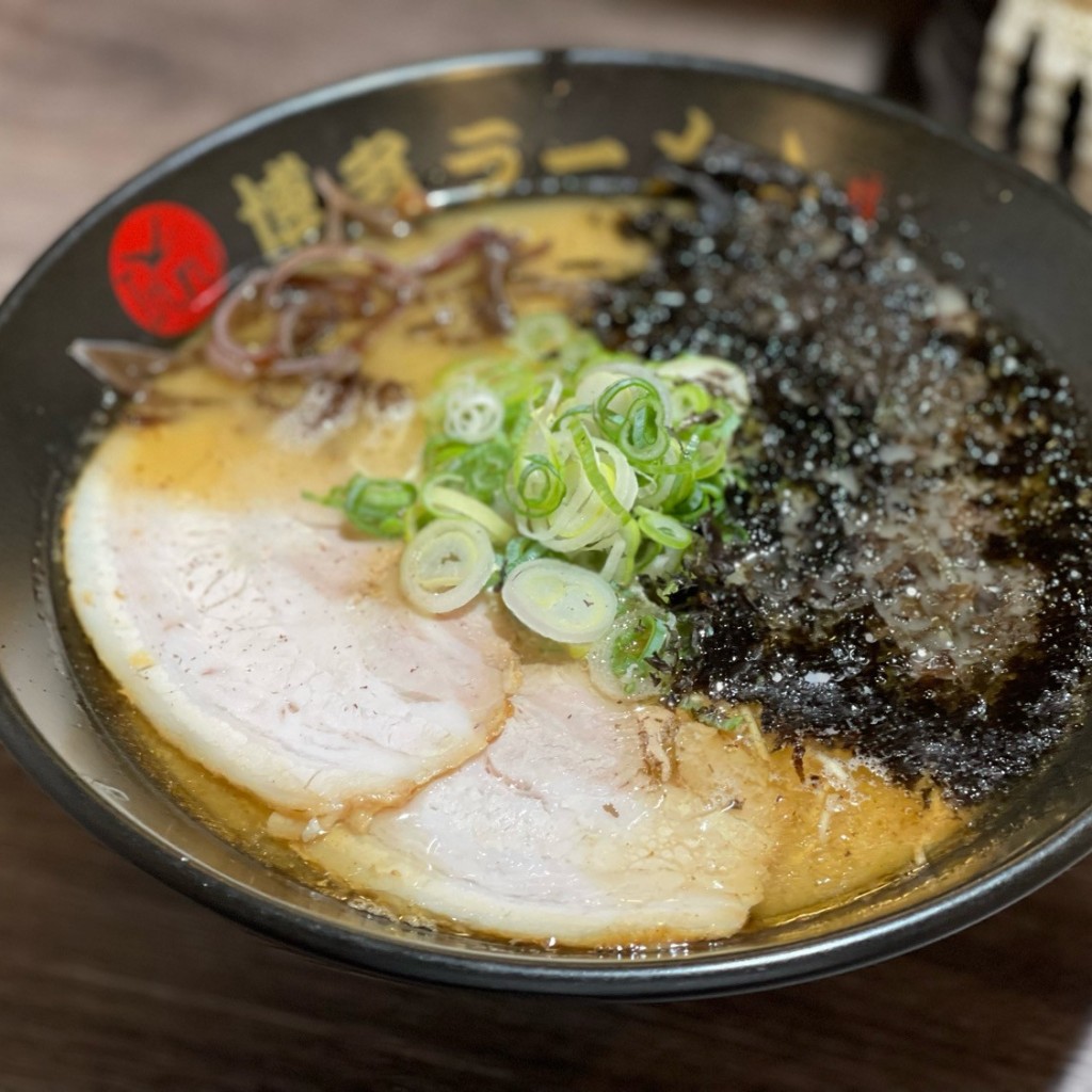 DaiKawaiさんが投稿した春日ラーメン専門店のお店博多ラーメン つる/ハカタラーメン ツルの写真