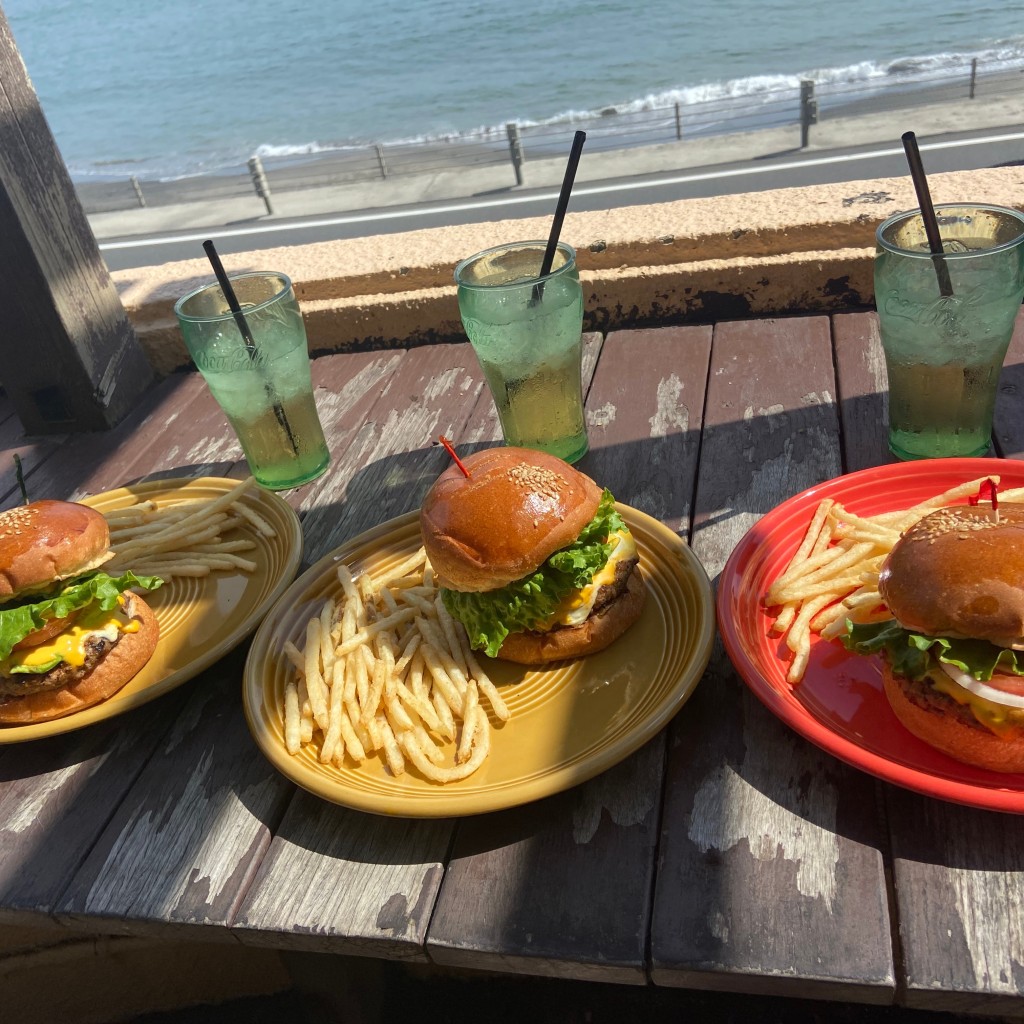 実際訪問したユーザーが直接撮影して投稿した江の島ハンバーガーTEDDY'S BIGGER BURGERS enoshima foodtruckの写真