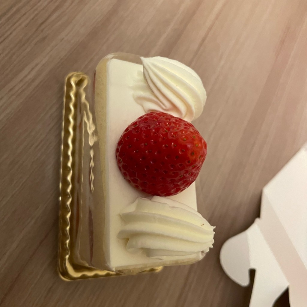 ユーザーが投稿したショートケーキの写真 - 実際訪問したユーザーが直接撮影して投稿した舞浜洋食フォンタナの写真