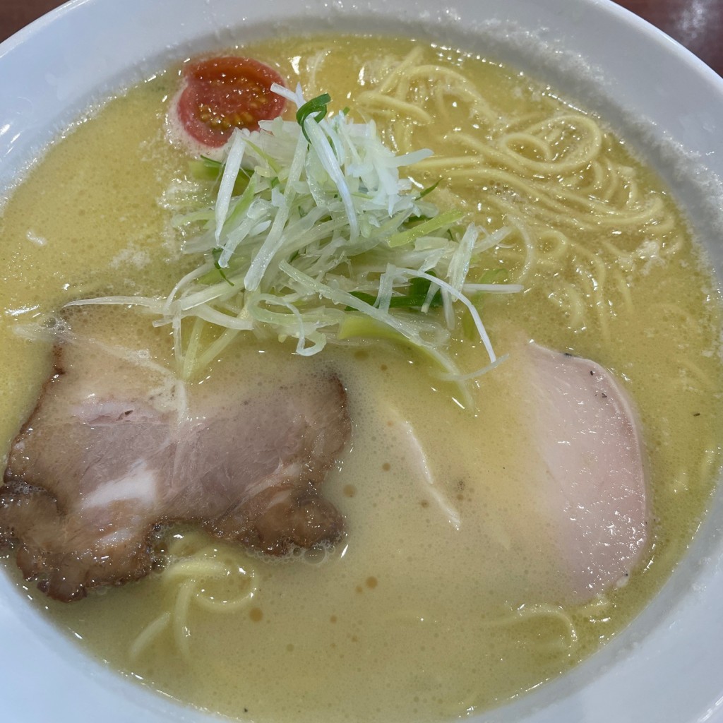 実際訪問したユーザーが直接撮影して投稿した中田本町ラーメン専門店ラーメン 塩司の写真