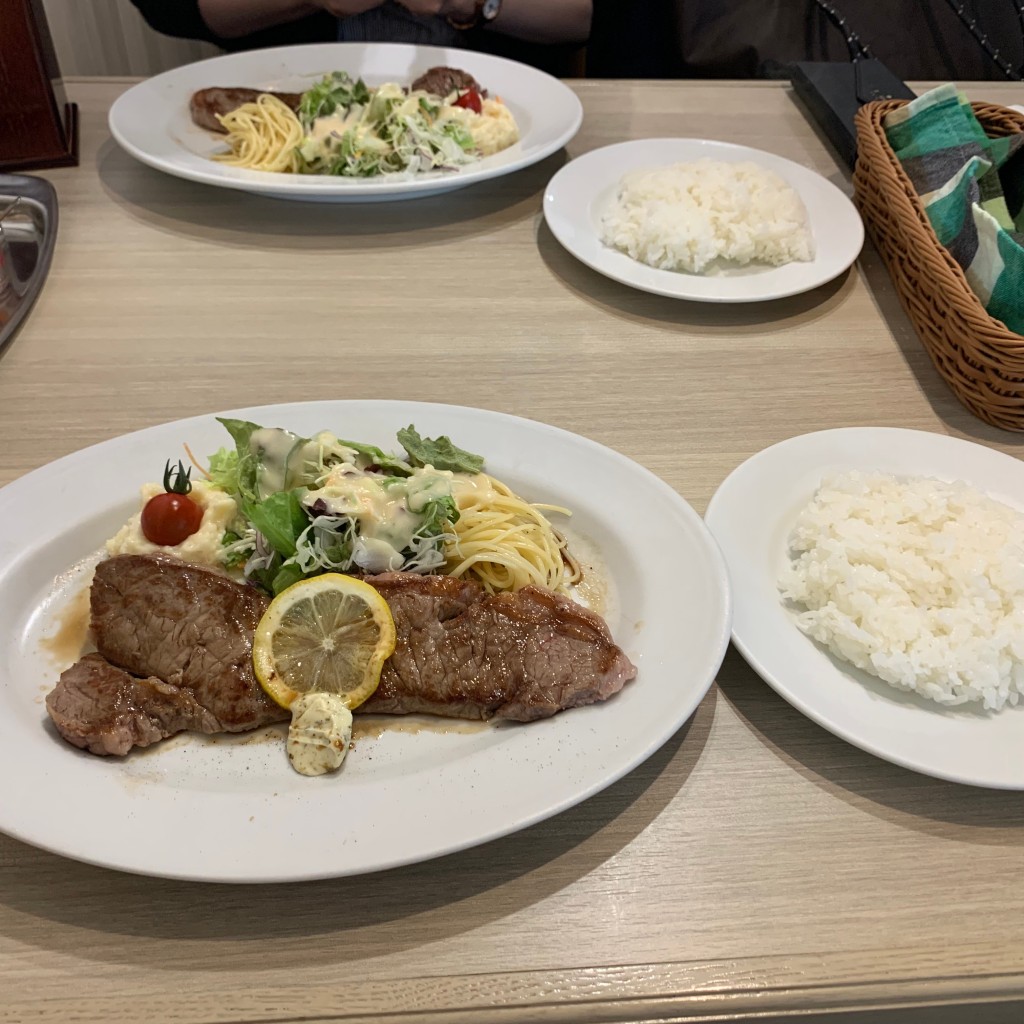 [大阪★肉肉しいランチのお店😋パート1]をテーマに、LINE PLACEのユーザーゆづちゃんさんがおすすめするグルメ店リストの代表写真