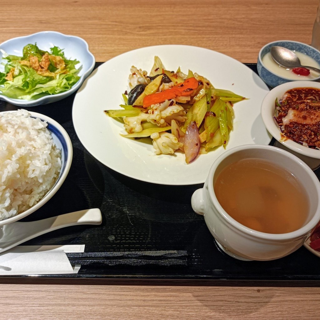ユーザーが投稿した豚角煮土鍋ご飯 - 打肉土鍋飯の写真 - 実際訪問したユーザーが直接撮影して投稿した中華料理蘭の拾璞の写真