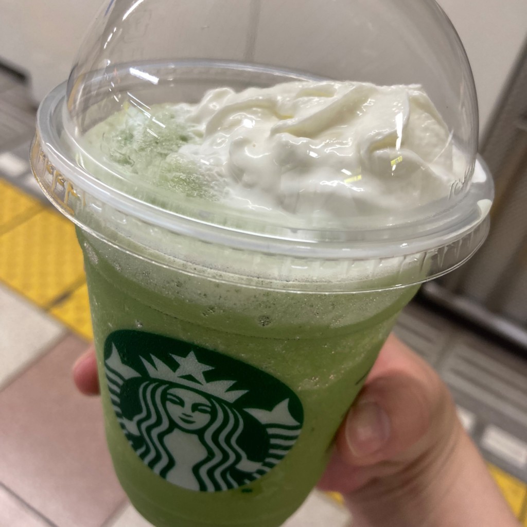 ユーザーが投稿したT抹茶クリームフラペチーノの写真 - 実際訪問したユーザーが直接撮影して投稿した桜木町カフェスターバックスコーヒー CIAL桜木町店の写真