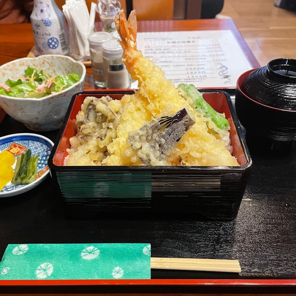 カキkhakiカーキ_吉祥寺周辺飲み歩きさんが投稿した吉祥寺本町うなぎのお店うな天/ウナテンの写真