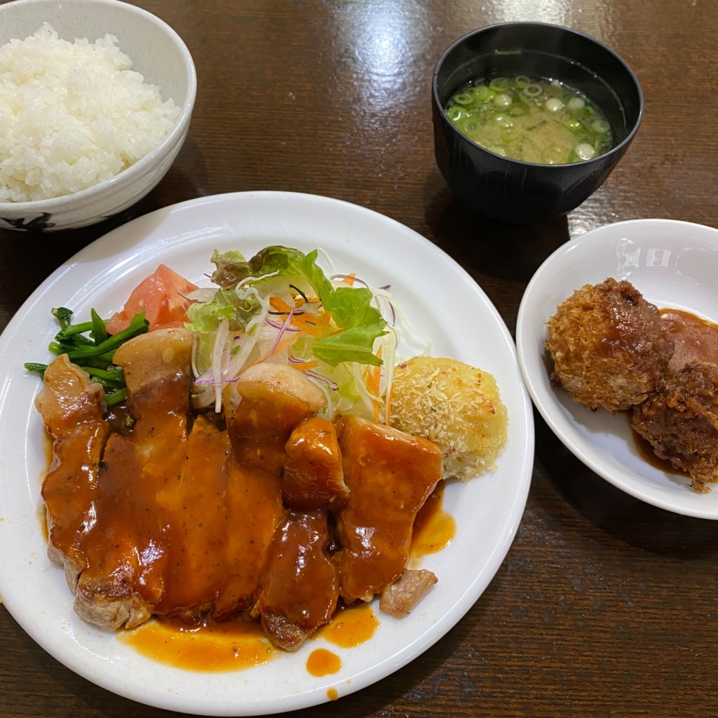 masayan21さんが投稿した下山手通洋食のお店洋食の朝日/ヨウショクノアサヒの写真