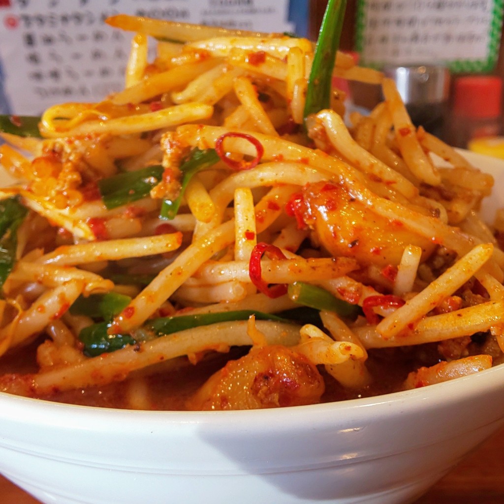 アムロナミヘイさんが投稿した鵜沼三ツ池町ラーメン / つけ麺のお店やすやの写真