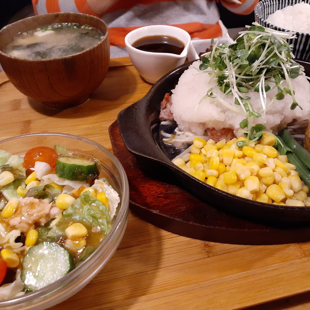 貴司さんが投稿した博多駅前洋食のお店ぺんぎん厨房/ペンギンチュウボウの写真