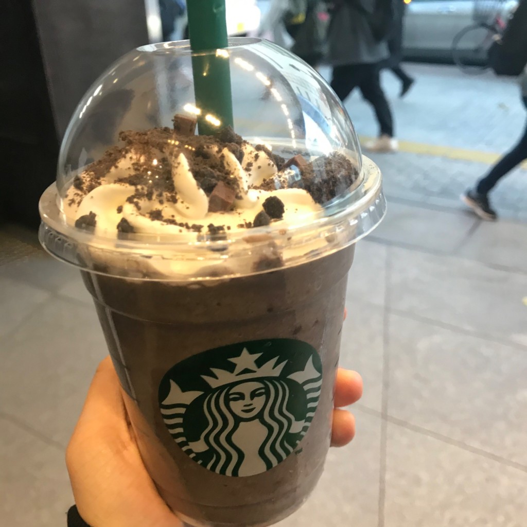 ユーザーが投稿したフラペチーノチョコの写真 - 実際訪問したユーザーが直接撮影して投稿した宇田川町カフェスターバックスコーヒー SHIBUYA TSUTAYA 2F店の写真