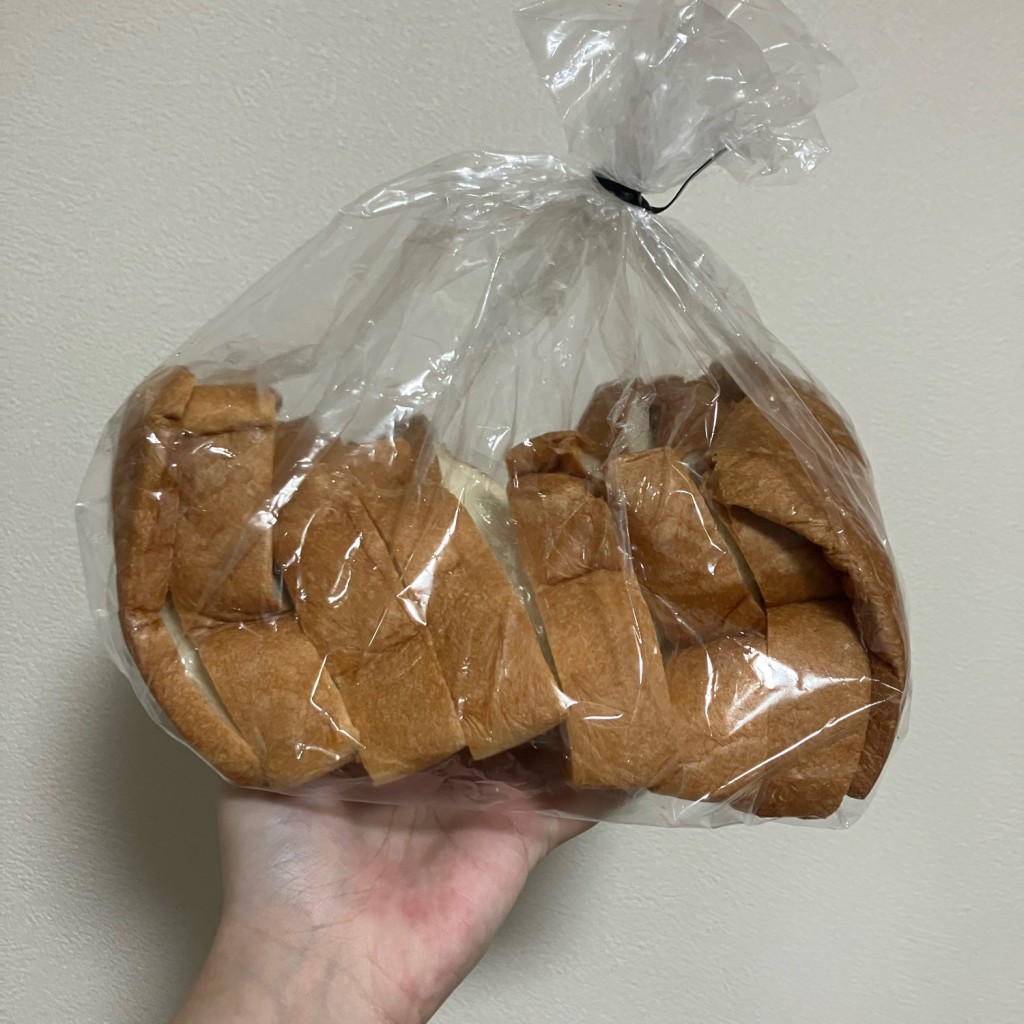 ユーザーが投稿したRUFFの食パンの写真 - 実際訪問したユーザーが直接撮影して投稿した貝屋町カフェRUFFの写真