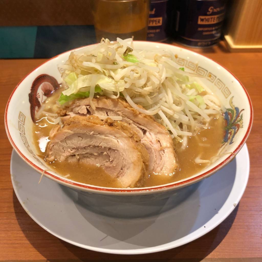 ユーザーが投稿したミニラーメンの写真 - 実際訪問したユーザーが直接撮影して投稿した原町田ラーメン専門店ラーメン豚山 町田店の写真