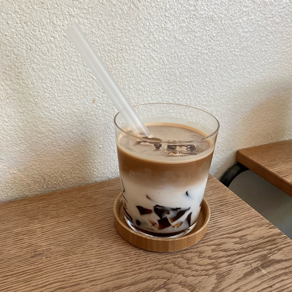 ユーザーが投稿したコーヒーゼリーラテの写真 - 実際訪問したユーザーが直接撮影して投稿した櫨塚町カフェゆげ焙煎所の写真