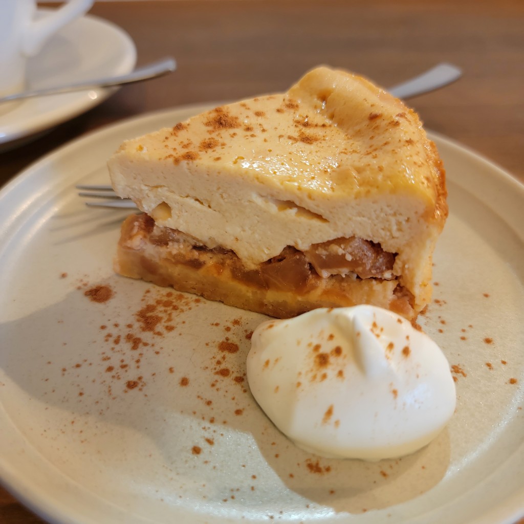 ユーザーが投稿したアップルシナモンチーズケーキの写真 - 実際訪問したユーザーが直接撮影して投稿した旭ケ丘カフェcordの写真