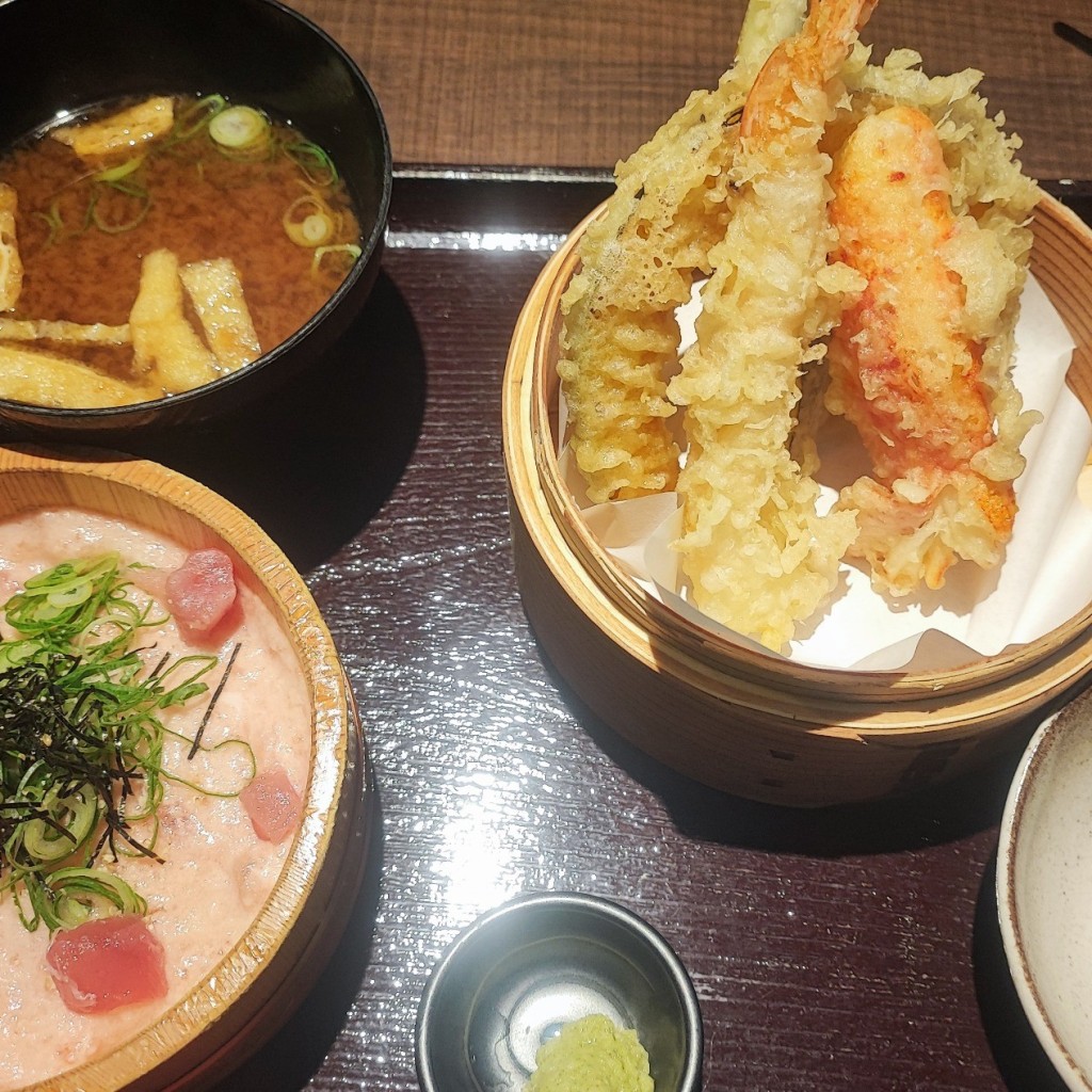 ユーザーが投稿したネギトロとろろ定食の写真 - 実際訪問したユーザーが直接撮影して投稿した阪東屋町天ぷら天ぷら海鮮 米福 四条烏丸店の写真