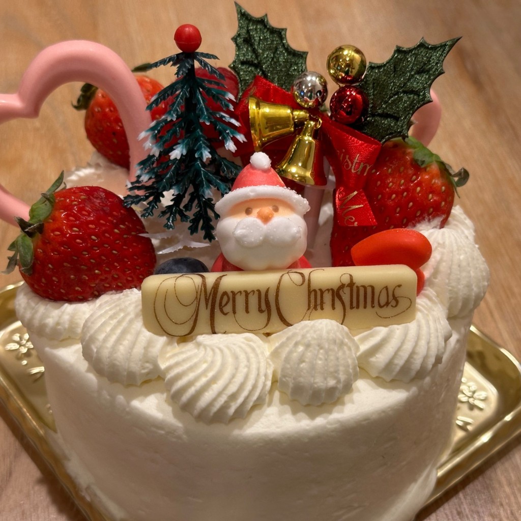 ユーザーが投稿したクリスマスケーキの写真 - 実際訪問したユーザーが直接撮影して投稿した星が丘元町ケーキパティスリー ランファン 星が丘店の写真