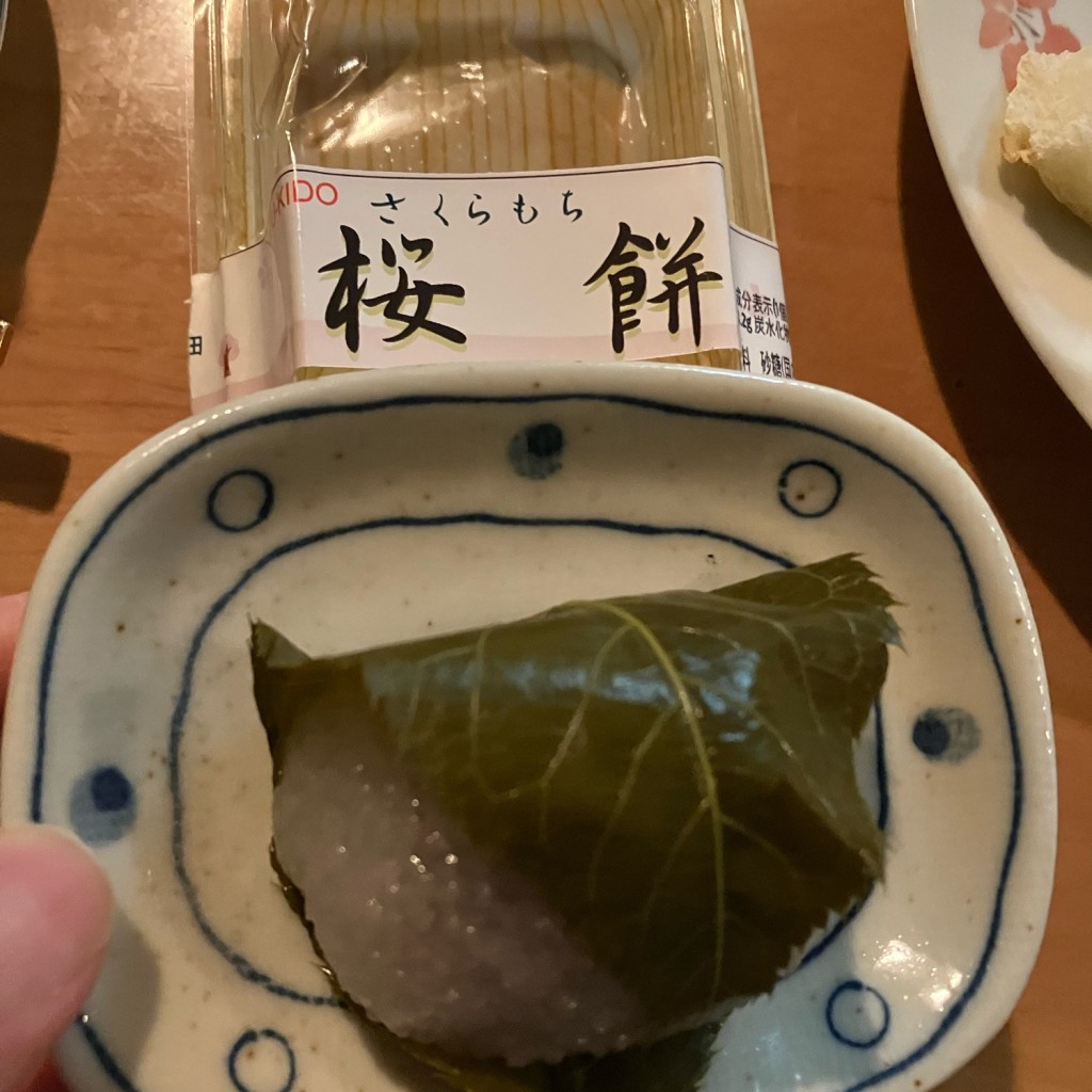 ユーザーが投稿した桜餅の写真 - 実際訪問したユーザーが直接撮影して投稿した富田和菓子御菓子処 富貴堂の写真