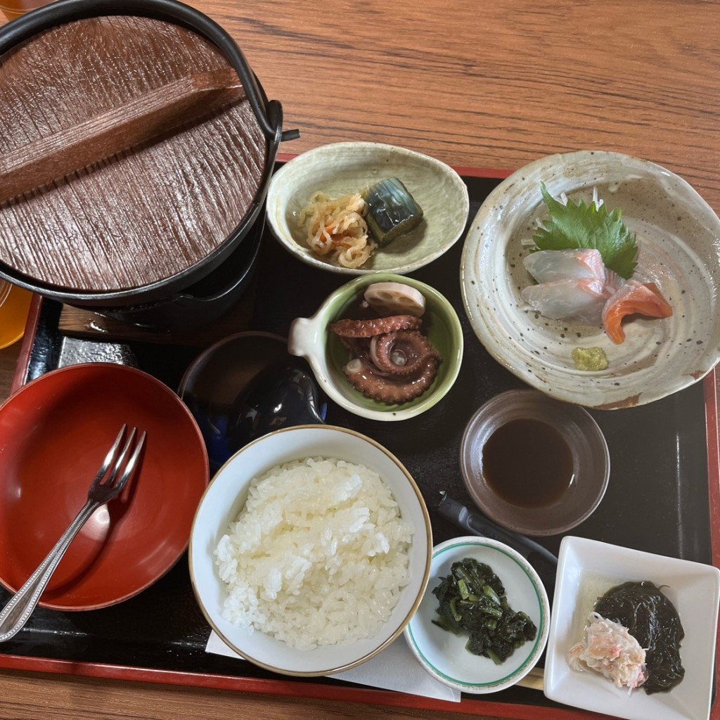 ユーザーが投稿した海鮮鍋の写真 - 実際訪問したユーザーが直接撮影して投稿した中牧定食屋眞栄田商店の写真