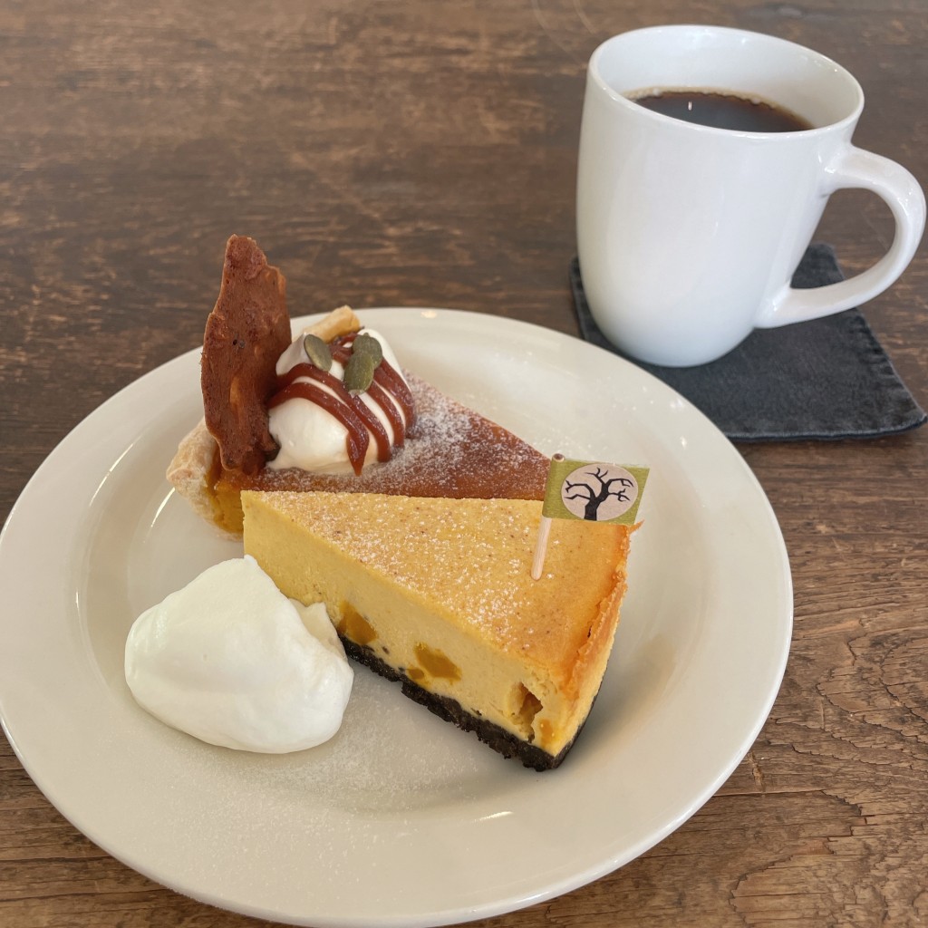ユーザーが投稿したかぼちゃのチーズケーキの写真 - 実際訪問したユーザーが直接撮影して投稿した上戸田カフェcafe shibakenの写真