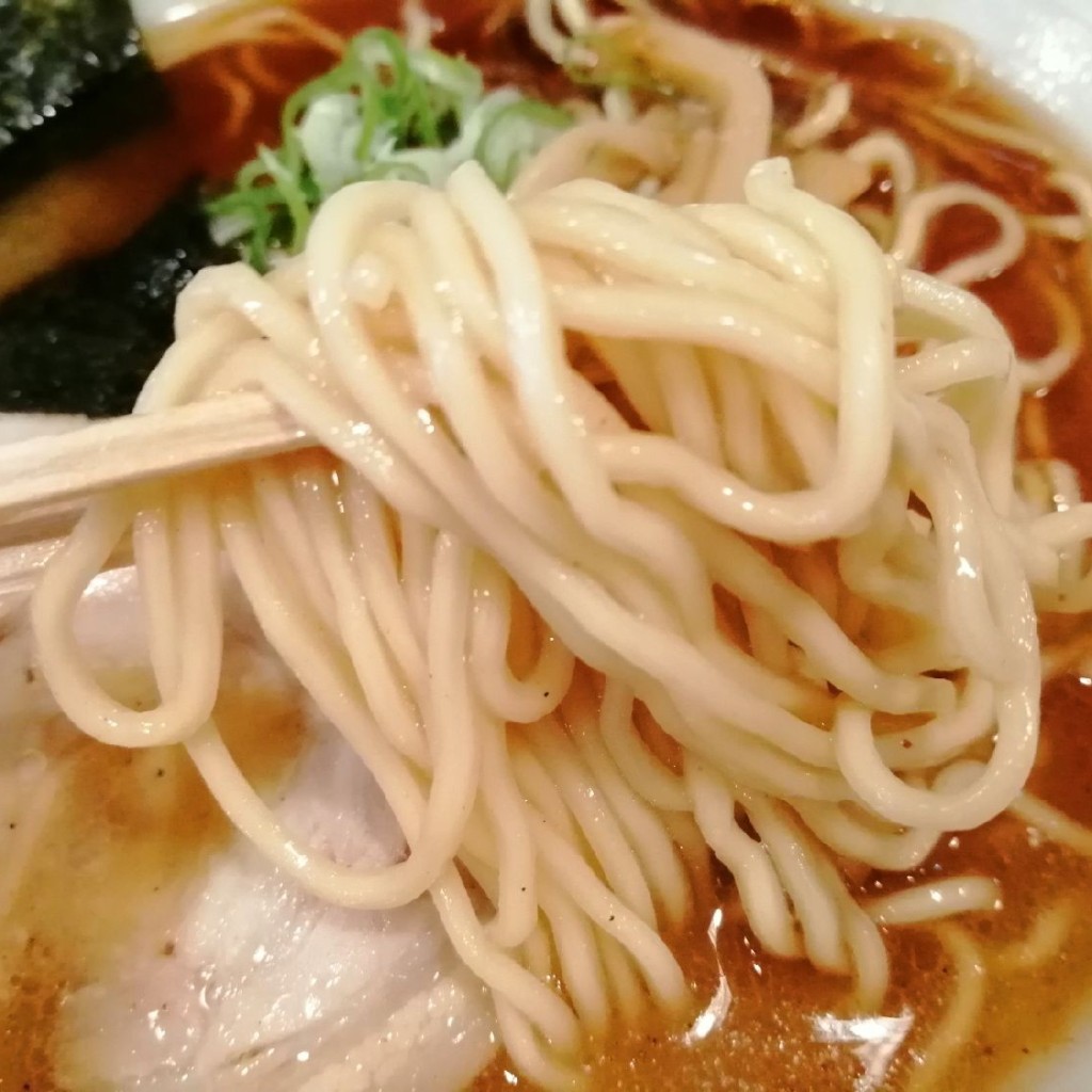 ユーザーが投稿した焦がしにんにく醤油ラーメンの写真 - 実際訪問したユーザーが直接撮影して投稿した中央町ラーメン専門店二代目鉄人たかはしの写真