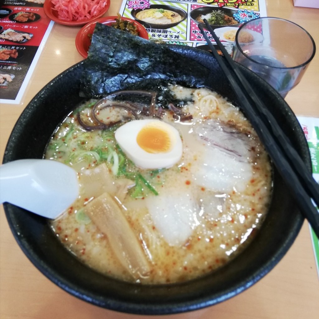 ユーザーが投稿したピリ辛ラーメンの写真 - 実際訪問したユーザーが直接撮影して投稿した中津口ラーメン専門店一麺亭 小倉中津口店の写真