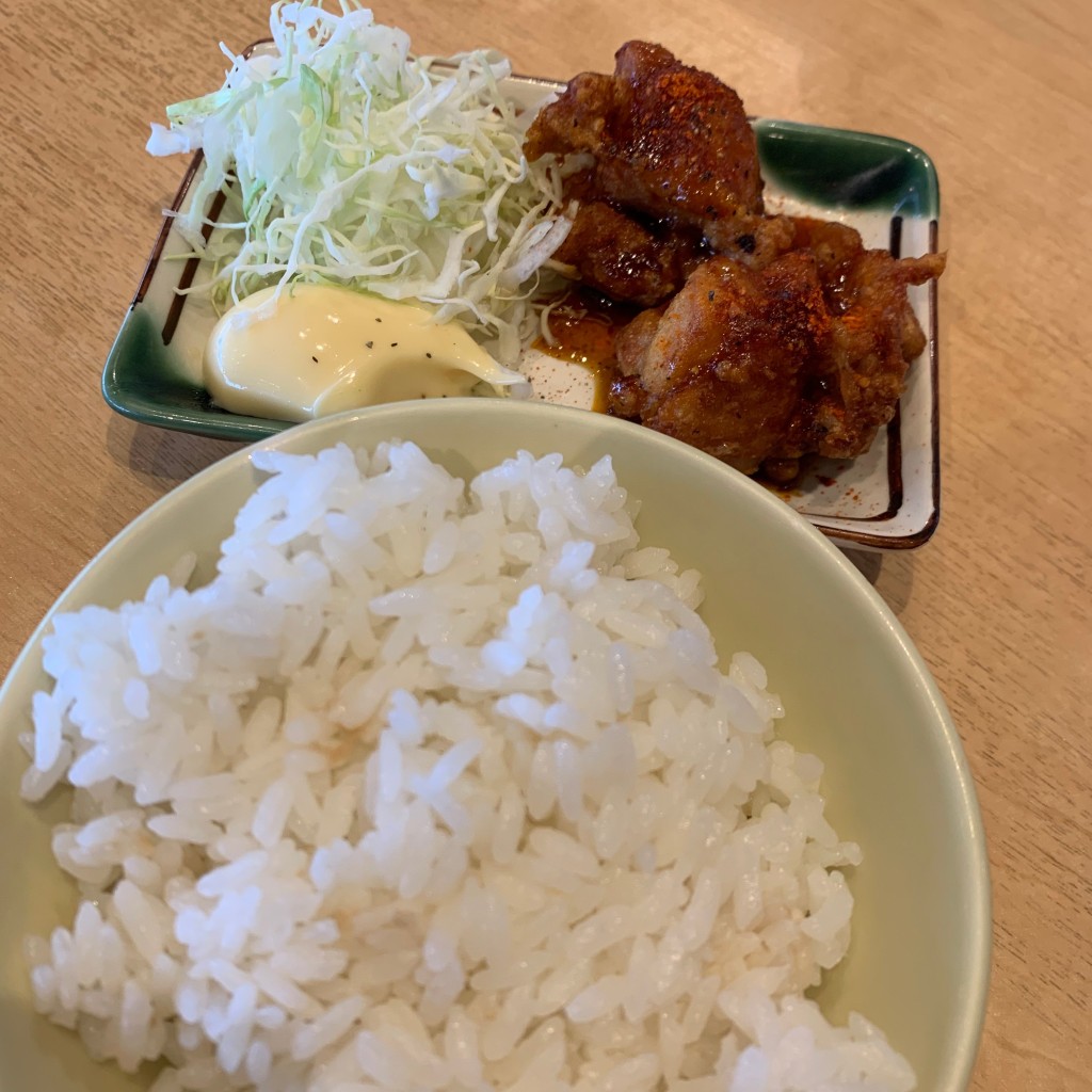 ユーザーが投稿した白とんC唐揚Lunchの写真 - 実際訪問したユーザーが直接撮影して投稿した牛久保町ラーメン専門店丸源ラーメン 豊川店の写真