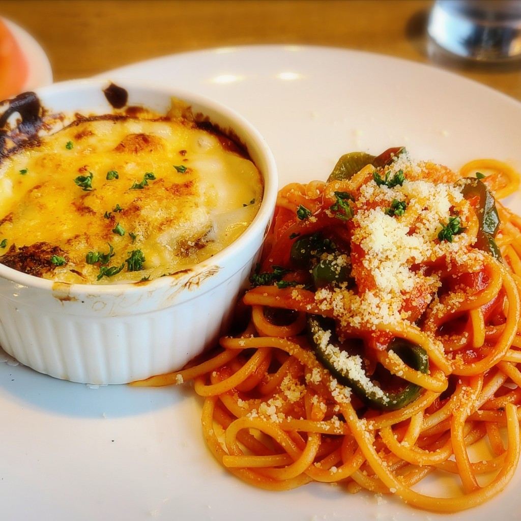 ユーザーが投稿したLunch洋食セットの写真 - 実際訪問したユーザーが直接撮影して投稿した角田町バル / バール鎌倉グリル 洋食ビストロの写真