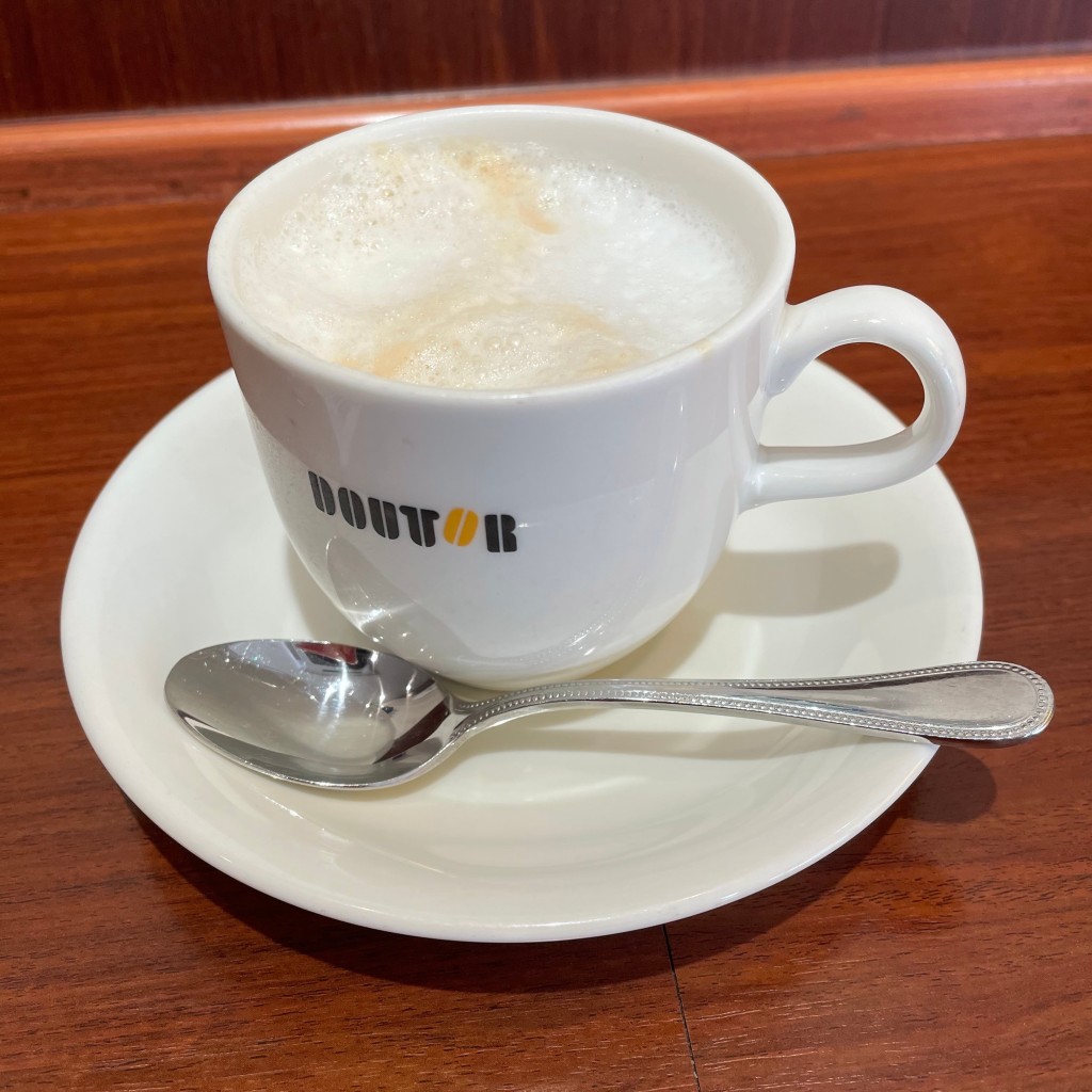 ユーザーが投稿したカフェラテの写真 - 実際訪問したユーザーが直接撮影して投稿した荻窪カフェドトールコーヒーショップ 荻窪南口店の写真