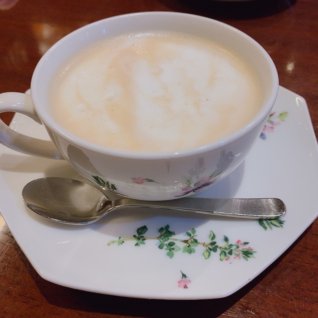 ユーザーが投稿したロイヤルミルクティーの写真 - 実際訪問したユーザーが直接撮影して投稿した北馬込喫茶店楡本店の写真