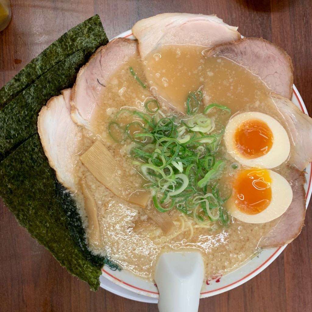 ユーザーが投稿したコク旨全部のせラーメンの写真 - 実際訪問したユーザーが直接撮影して投稿した霧が丘ラーメン専門店ラーメン魁力屋 霧が丘店の写真