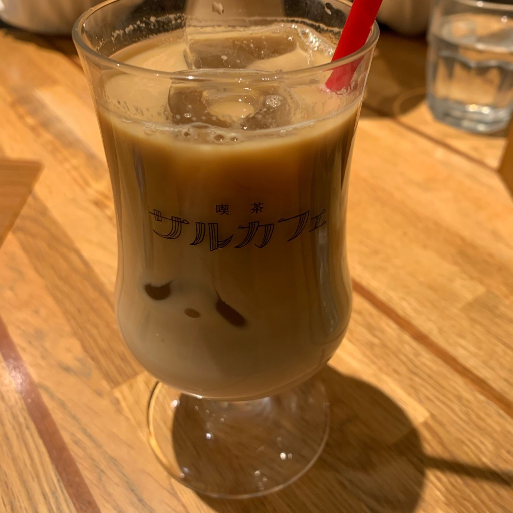 ユーザーが投稿したカフェラテの写真 - 実際訪問したユーザーが直接撮影して投稿した新宿カフェ猿カフェ 新宿マルイ本館店の写真