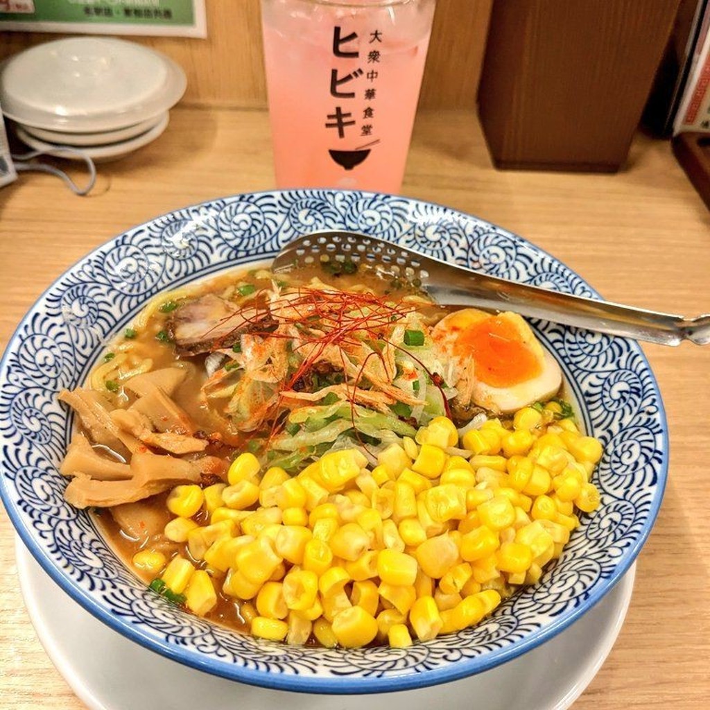 ユーザーが投稿した濃厚えび味噌ラーメン コーントッピングの写真 - 実際訪問したユーザーが直接撮影して投稿した名駅南ラーメン / つけ麺ラーメン 餃子 響の写真