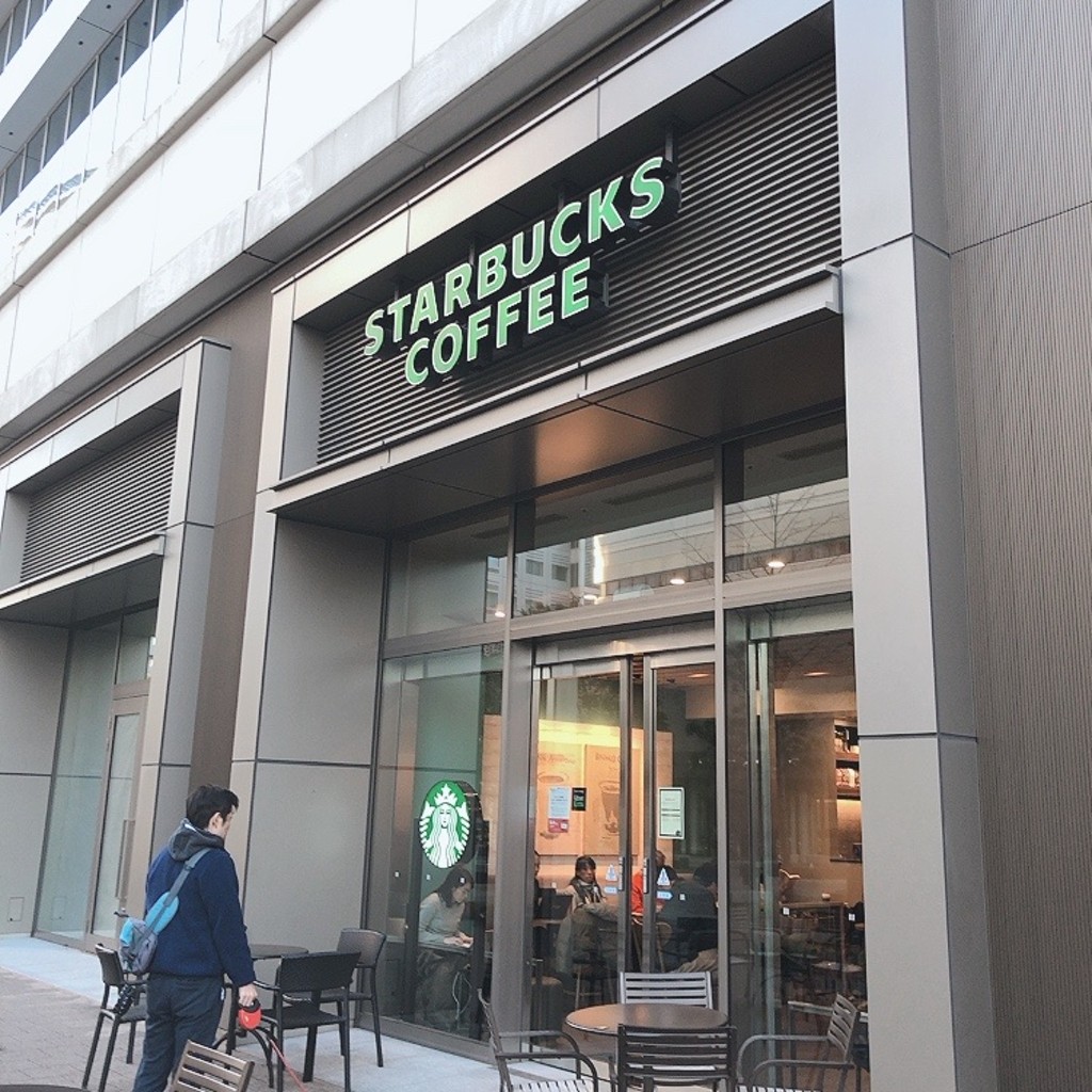 実際訪問したユーザーが直接撮影して投稿したみなとみらいカフェスターバックスコーヒー 横浜アイマークプレイス店の写真