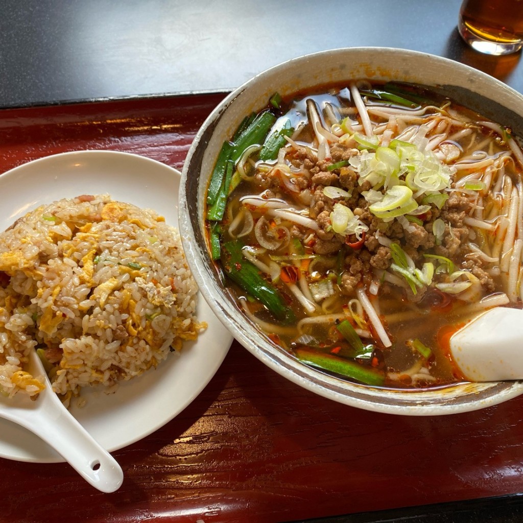 ユーザーが投稿した台湾ラーメンとチャーハンランチの写真 - 実際訪問したユーザーが直接撮影して投稿した万世町中華料理鳳来の写真