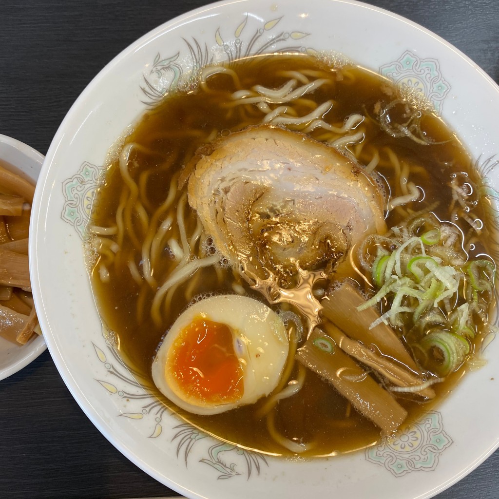 あんにんとうふさんが投稿した緑ラーメン / つけ麺のお店ラーメン 康家の写真