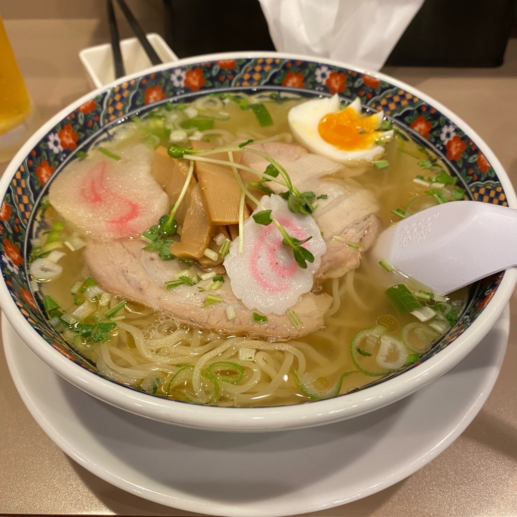 ユーザーが投稿したあじさい塩ラーメンの写真 - 実際訪問したユーザーが直接撮影して投稿した若松町ラーメン / つけ麺麺厨房 あじさい JR函館駅店の写真