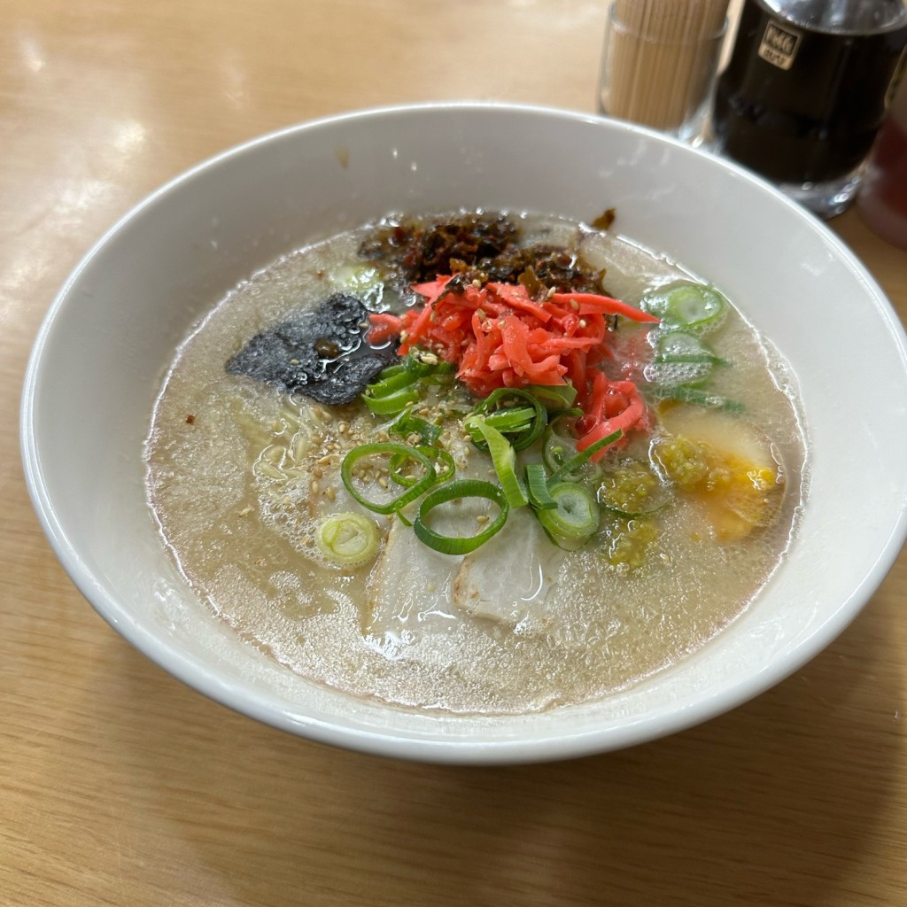 早嶋紗美さんが投稿した博多駅中央街ラーメン / つけ麺のお店名代ラーメン亭 博多駅地下街店/ナダイラーメンテイ ハカタエキチカガイテンの写真