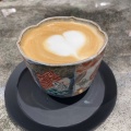 カフェラテ - 実際訪問したユーザーが直接撮影して投稿した新川町カフェCUBERU Green&Coffeeの写真のメニュー情報