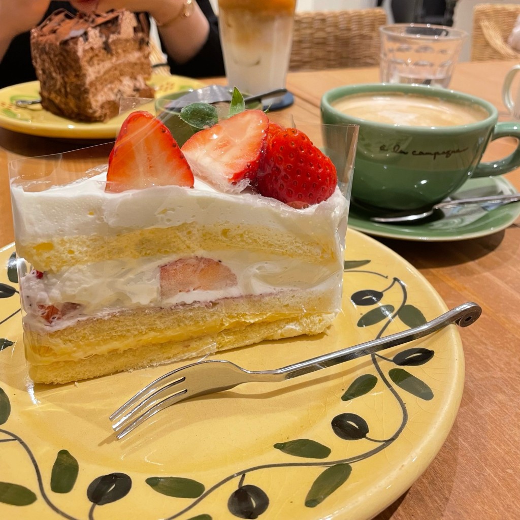 ユーザーが投稿したフレーズソワイユの写真 - 実際訪問したユーザーが直接撮影して投稿した茶屋町ケーキア・ラ・カンパーニュ大阪茶屋町店の写真