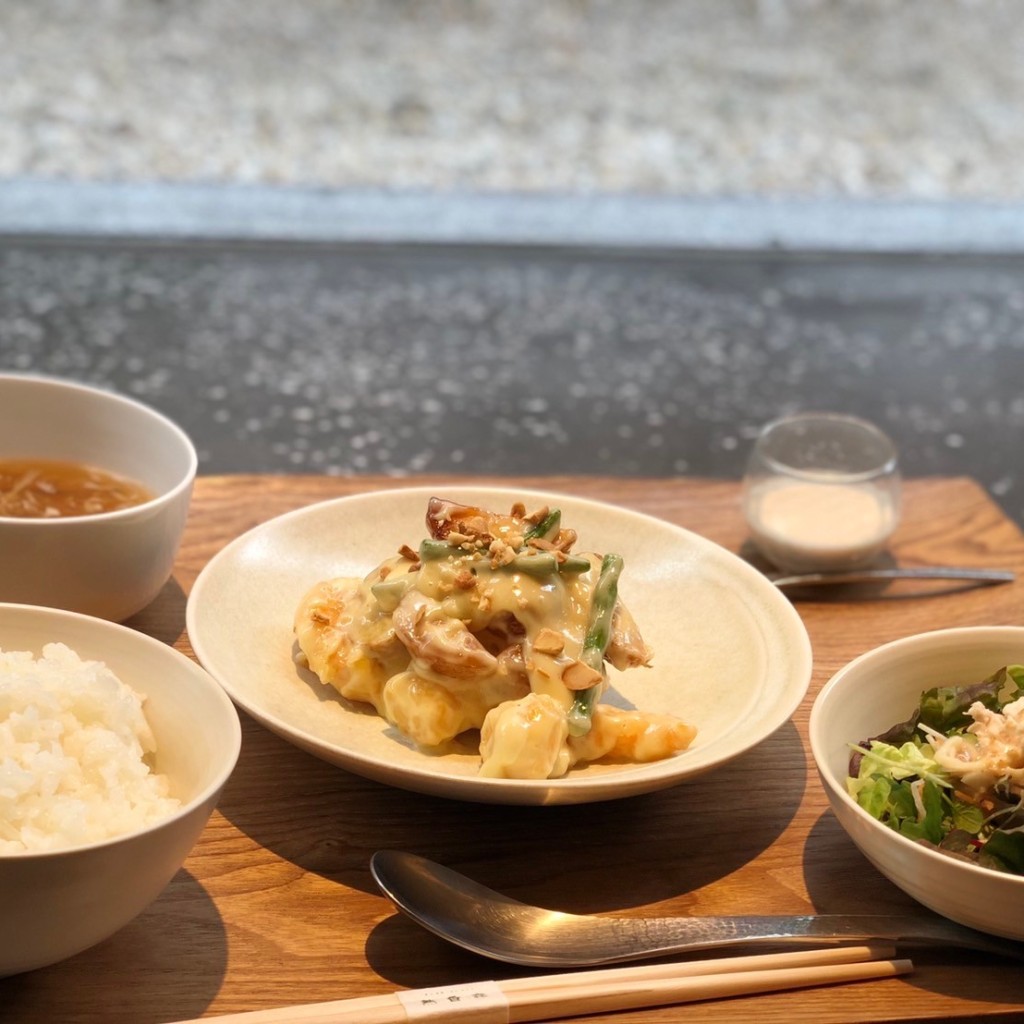 ユーザーが投稿した日替わり定食の写真 - 実際訪問したユーザーが直接撮影して投稿した京町堀中華料理熱香森の写真