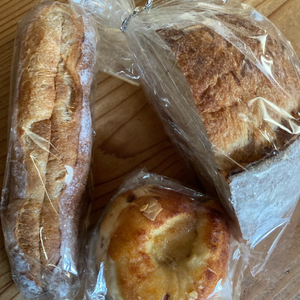 るみるみさんが投稿した横内町ベーカリーのお店国産小麦と自家製酵母のパン屋 ウミナ/コクサンコムギトジカセイコウボノパンヤ ウミナの写真