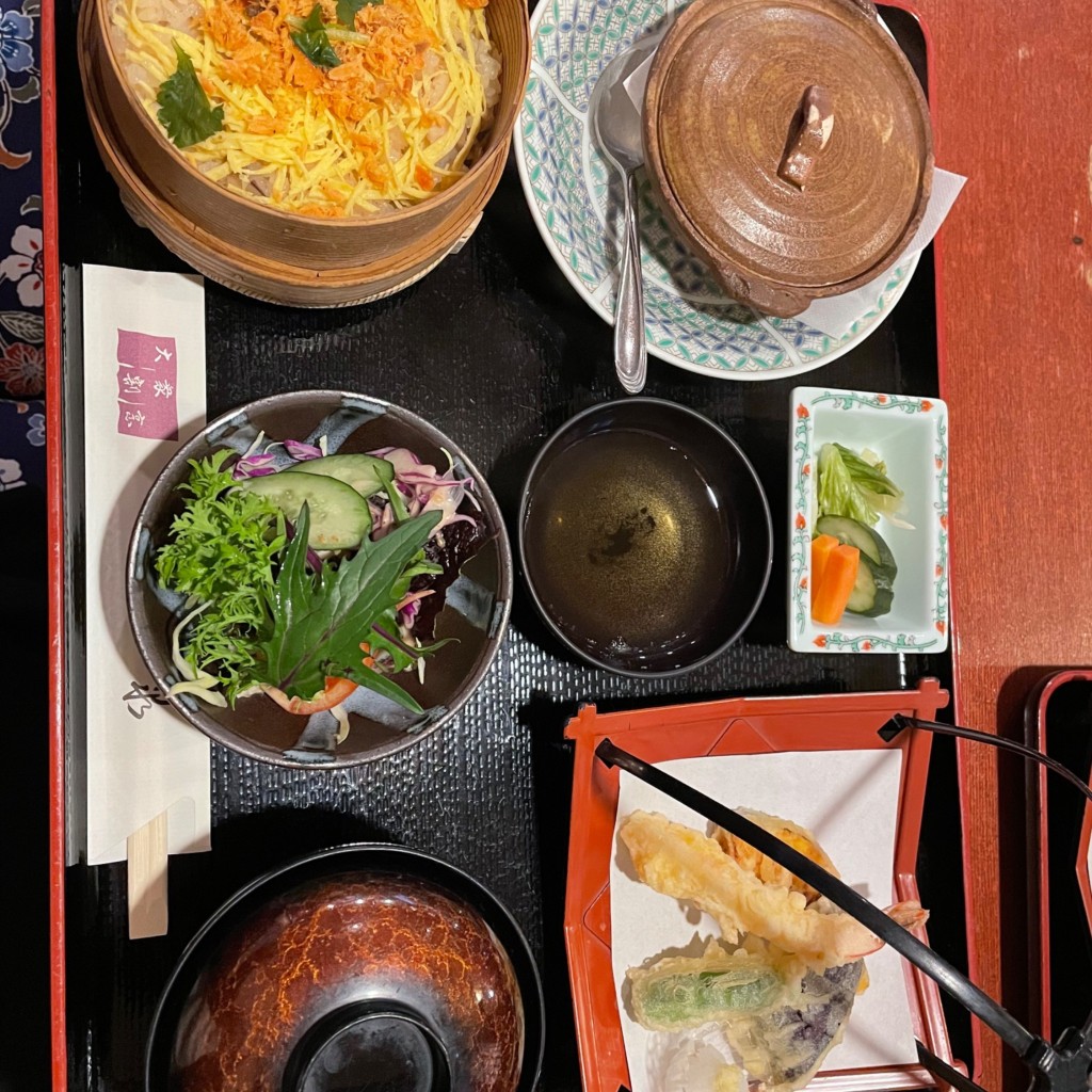 実際訪問したユーザーが直接撮影して投稿した柱七番町和食 / 日本料理和泉の写真