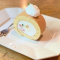 季節のロールケーキ - 実際訪問したユーザーが直接撮影して投稿した井内町カフェmado cafeの写真のメニュー情報