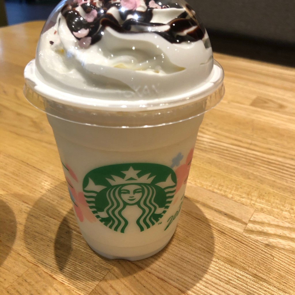 ユーザーが投稿したバニラクリームフラペチーノの写真 - 実際訪問したユーザーが直接撮影して投稿した松ケ本町カフェスターバックスコーヒー イオンモール茨木店の写真