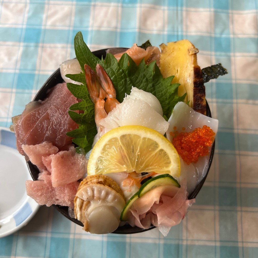 ユーザーが投稿した海鮮丼の写真 - 実際訪問したユーザーが直接撮影して投稿した安芸津町風早寿司いろは寿しの写真