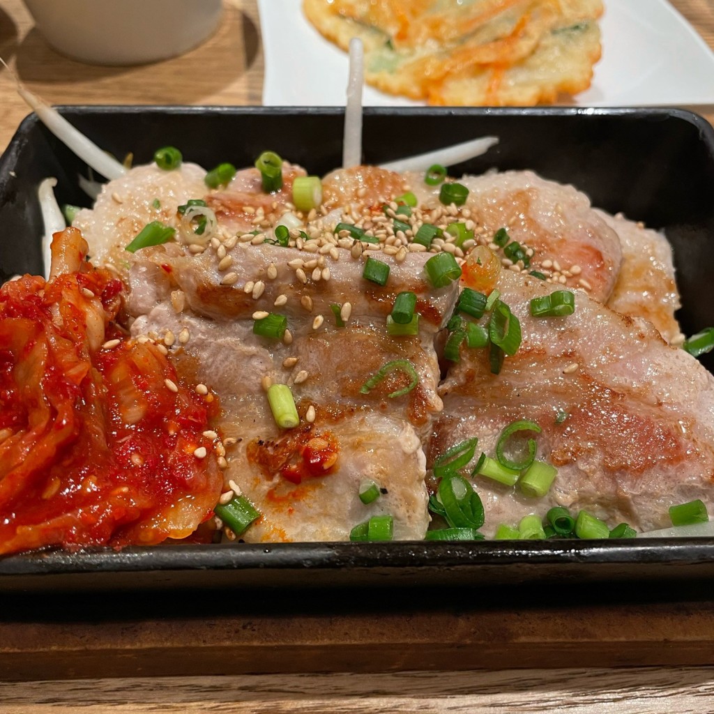 ユーザーが投稿したサムギョプ サルセットの写真 - 実際訪問したユーザーが直接撮影して投稿した西新宿韓国料理韓美膳 ルミネ新宿LUMINE1の写真