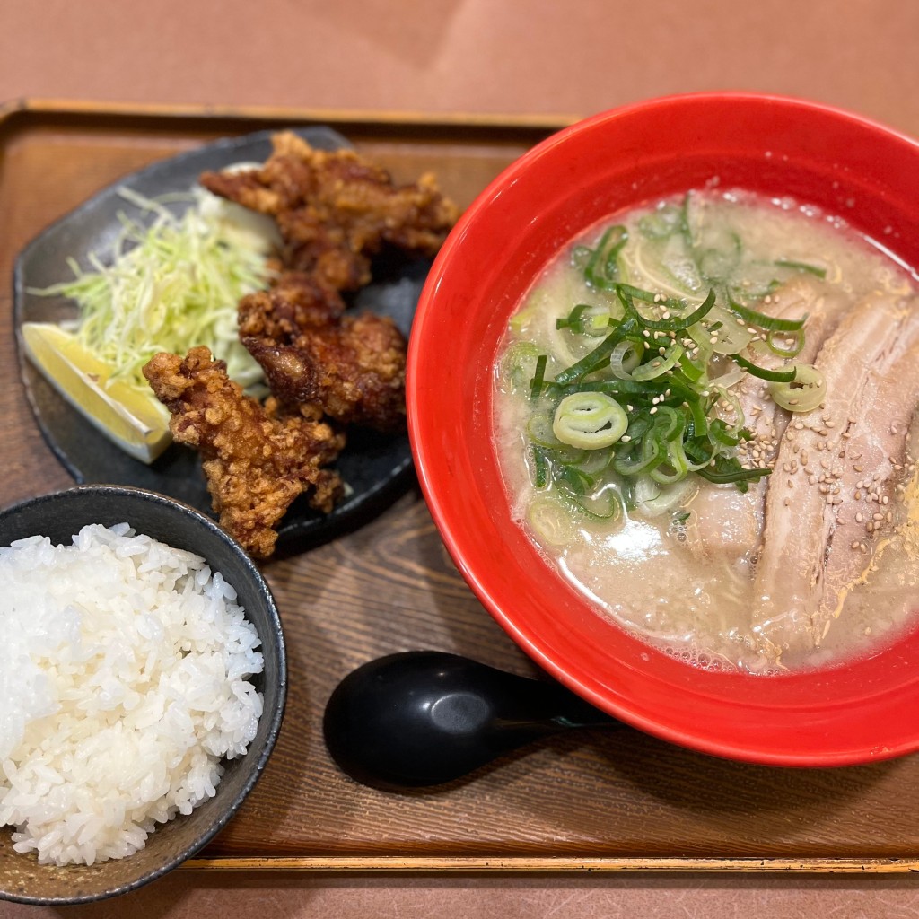 ゆん12さんが投稿した池上ラーメン専門店のお店らーめん餃子 金虎 神戸池上店/ラーメンギョウザ キントラ コウベイケガミテンの写真