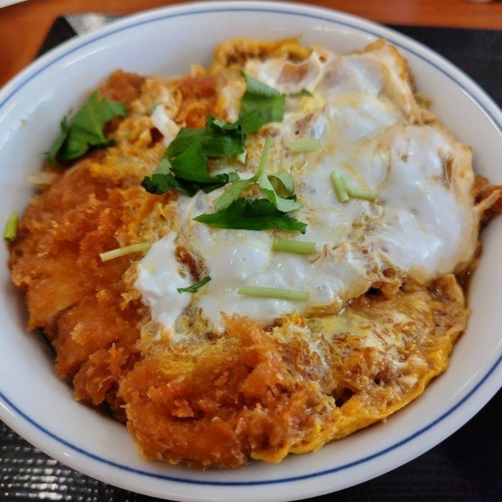 ユーザーが投稿したカツ丼(竹)の写真 - 実際訪問したユーザーが直接撮影して投稿した神楽とんかつかつや 大和高田店の写真