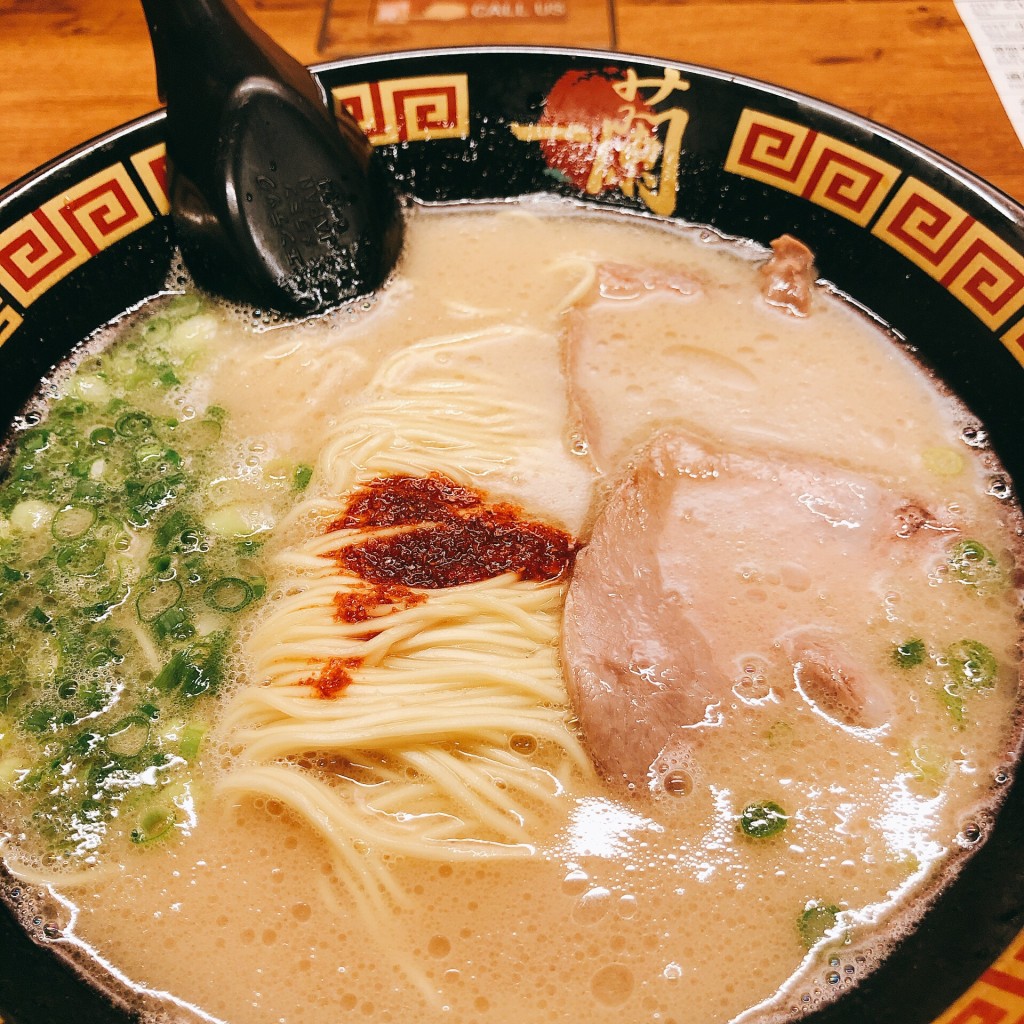 ユーザーが投稿した天然とんこつラーメンの写真 - 実際訪問したユーザーが直接撮影して投稿した裏寺町ラーメン専門店一蘭 京都河原町店の写真