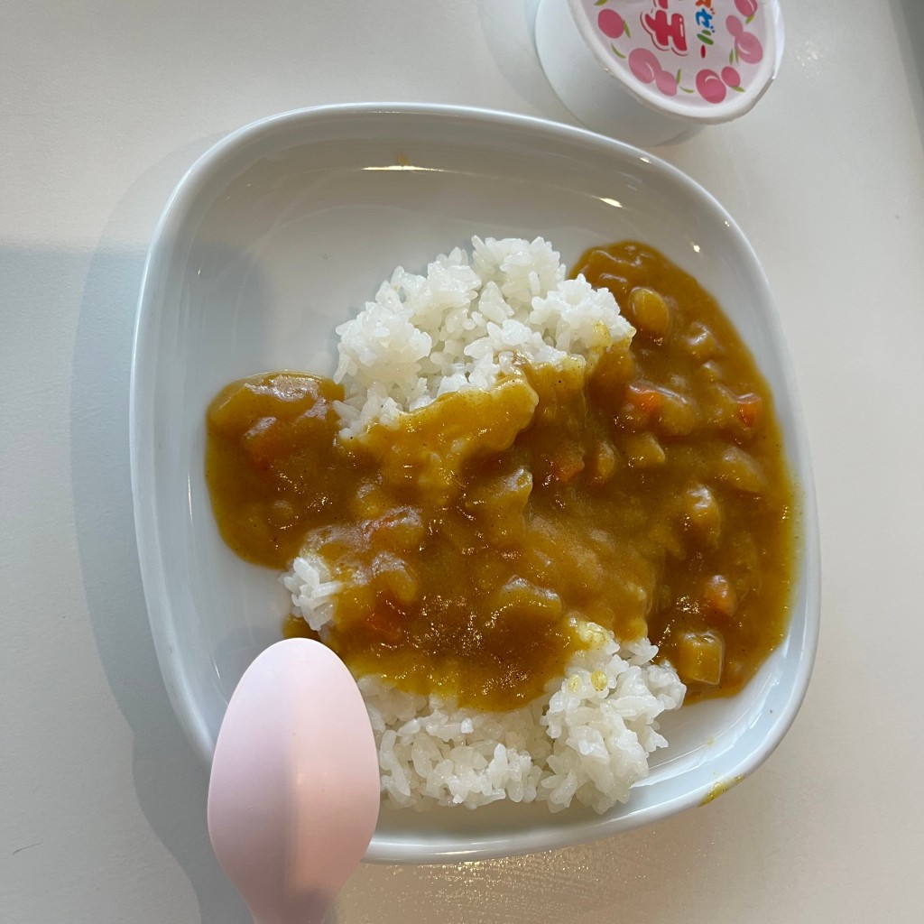 ユーザーが投稿したプラントベースキッズカレーの写真 - 実際訪問したユーザーが直接撮影して投稿したカフェイケア ビストロ 長久手店の写真