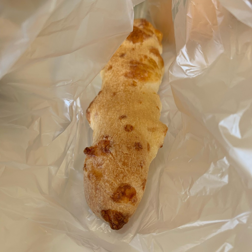 ユーザーが投稿したチーズのパンの写真 - 実際訪問したユーザーが直接撮影して投稿した寺津町ベーカリーパン工房 やちよの写真